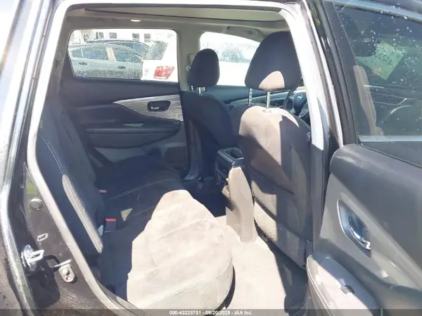 5N1AZ2MGXHN163083 2017 NISSAN MURANO - Image 8