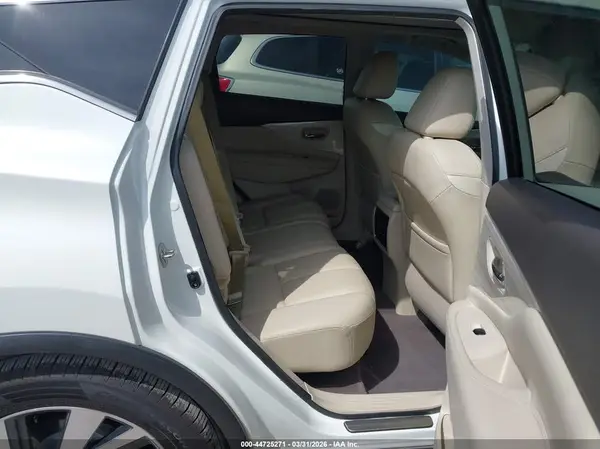 5N1AZ2MGXHN163391 2017 NISSAN MURANO - Image 8