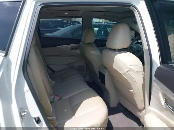 5N1AZ2MGXJN109482 2018 NISSAN MURANO - Image 8
