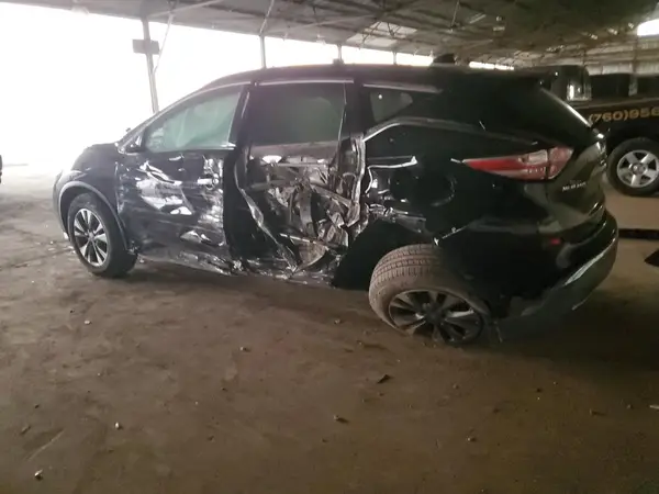 5N1AZ2MGXJN123835 2018 NISSAN MURANO - Image 2