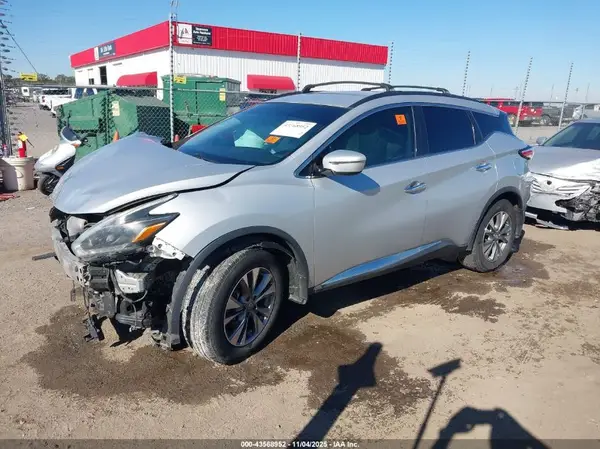 5N1AZ2MGXJN143924 2018 NISSAN MURANO - Image 2