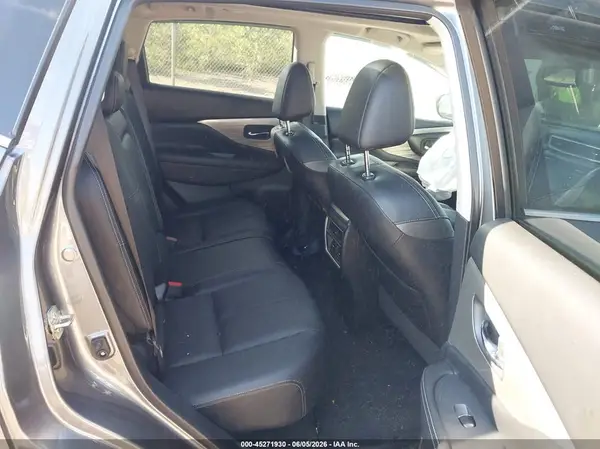 5N1AZ2MH0HN139738 2017 NISSAN MURANO - Image 8