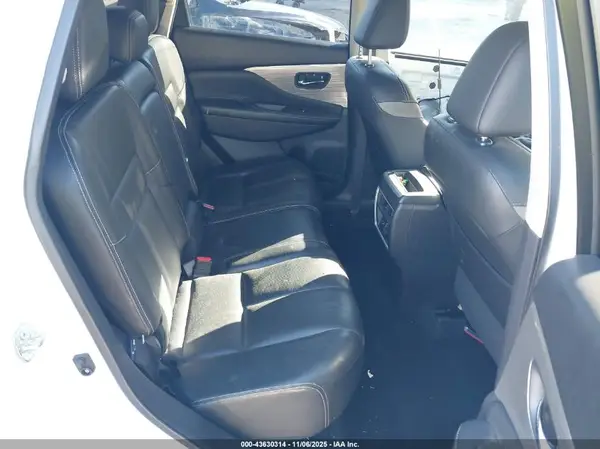 5N1AZ2MH2HN106174 2017 NISSAN MURANO - Image 8