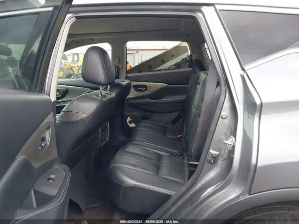 5N1AZ2MH2HN136677 2017 NISSAN MURANO - Image 8