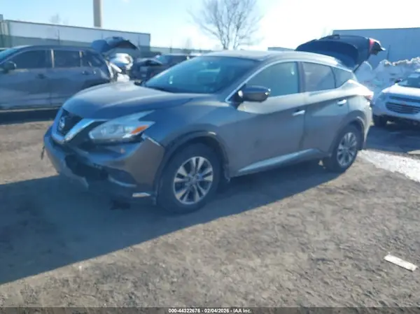 5N1AZ2MH2HN137876 2017 NISSAN MURANO - Image 2
