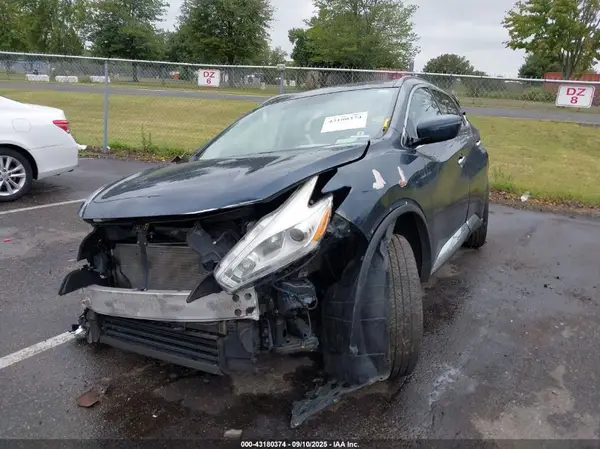 5N1AZ2MH2HN151373 2017 NISSAN MURANO - Image 2