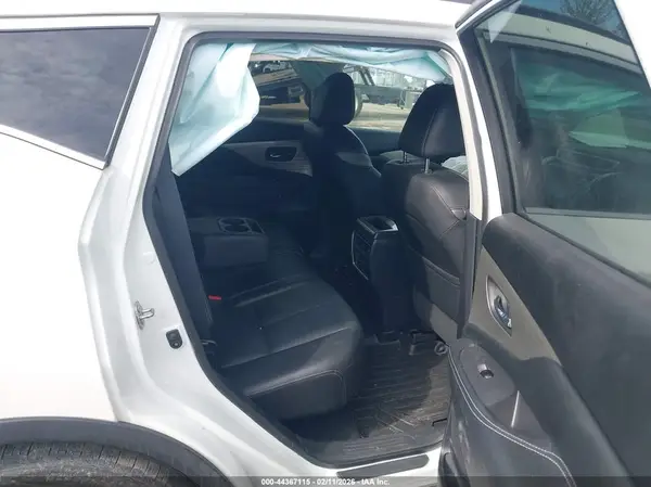 5N1AZ2MH2HN158260 2017 NISSAN MURANO - Image 8