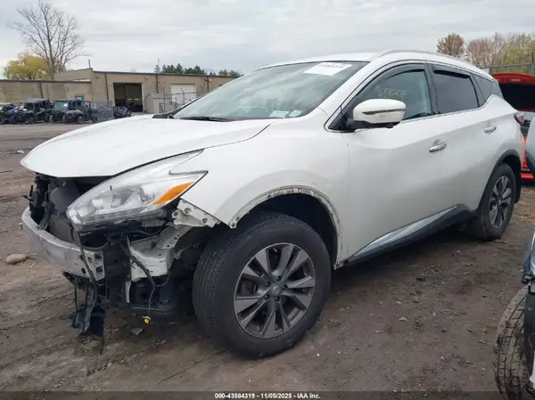 5N1AZ2MH2HN170439 2017 NISSAN MURANO - Image 2