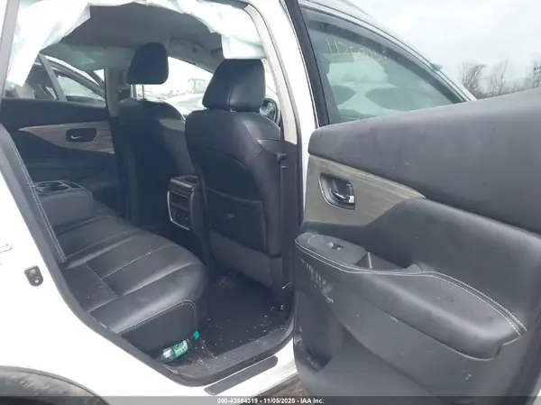 5N1AZ2MH2HN170439 2017 NISSAN MURANO - Image 8