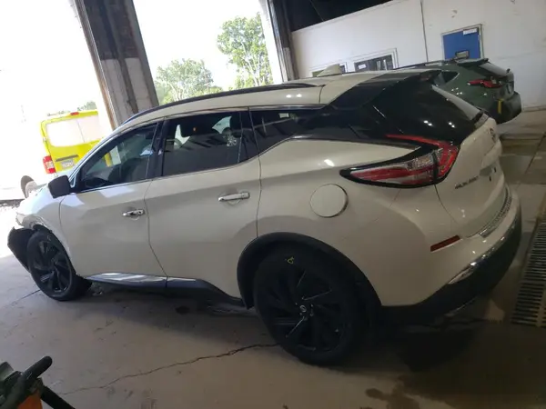 5N1AZ2MH2HN175740 2017 NISSAN MURANO - Image 2