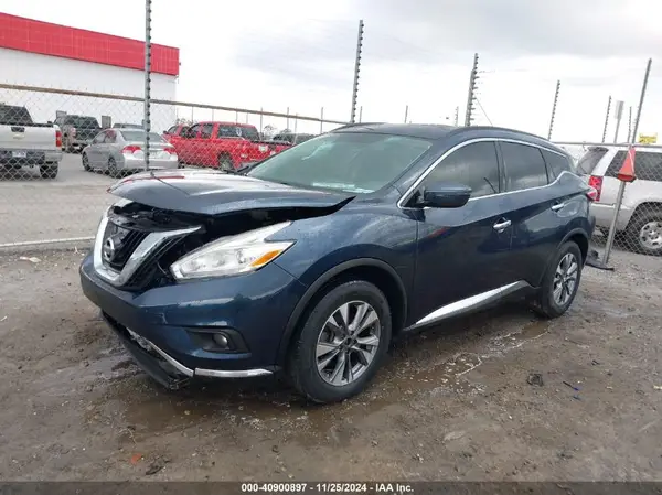 5N1AZ2MH2HN190125 2017 NISSAN MURANO - Image 2