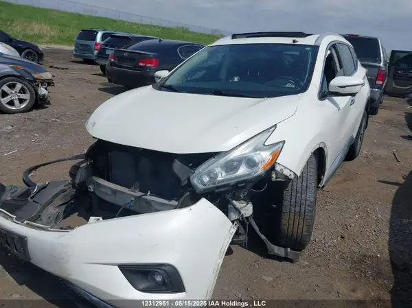 5N1AZ2MH2HN196765 2017 NISSAN MURANO - Image 2
