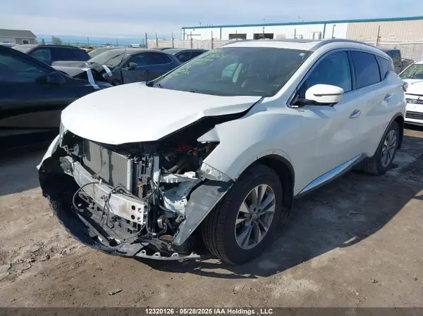 5N1AZ2MH2HN200877 2017 NISSAN MURANO - Image 2