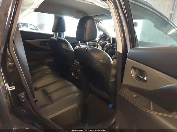 5N1AZ2MH2JN180796 2018 NISSAN MURANO - Image 8