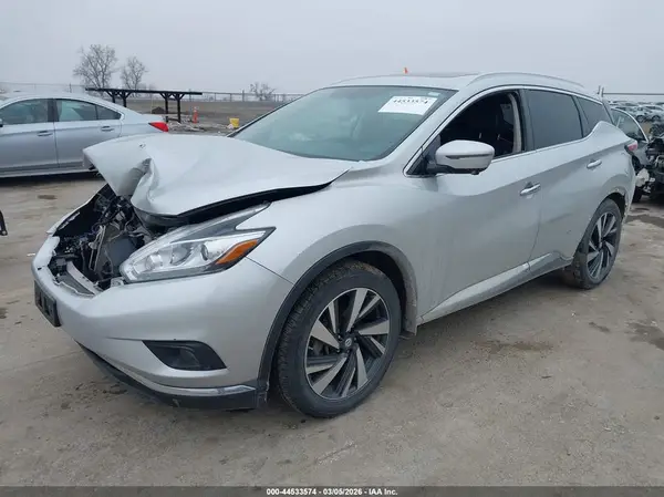 5N1AZ2MH3GN119904 2016 NISSAN MURANO - Image 2