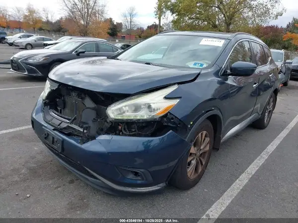 5N1AZ2MH3GN121555 2016 NISSAN MURANO - Image 2