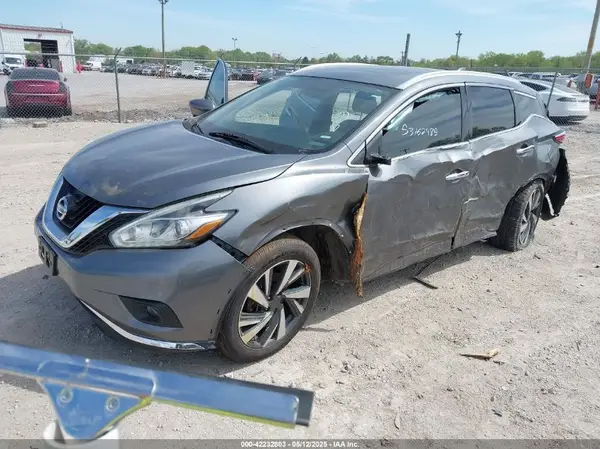 5N1AZ2MH3HN107205 2017 NISSAN MURANO - Image 2