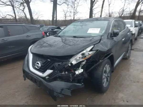 5N1AZ2MH3HN107723 2017 NISSAN MURANO - Image 2