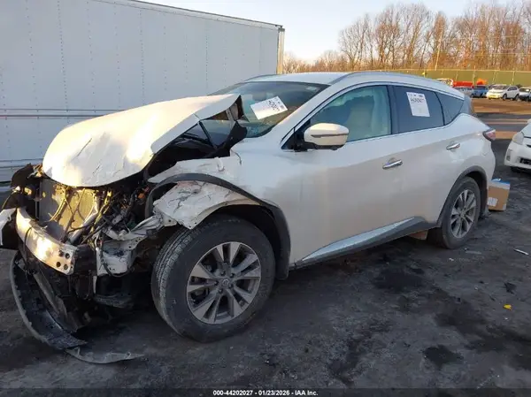 5N1AZ2MH3HN123906 2017 NISSAN MURANO - Image 2