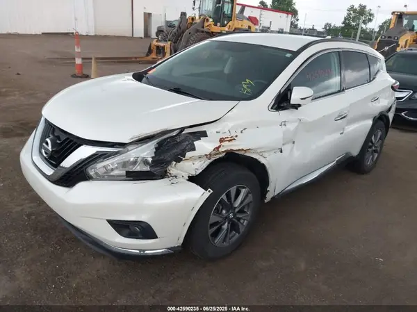 5N1AZ2MH3HN126532 2017 NISSAN MURANO - Image 2