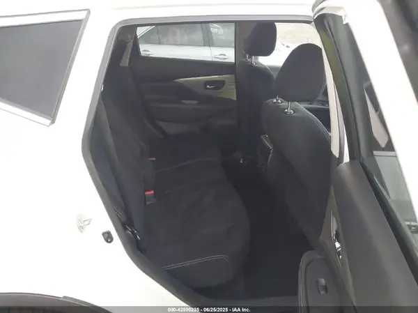 5N1AZ2MH3HN126532 2017 NISSAN MURANO - Image 8