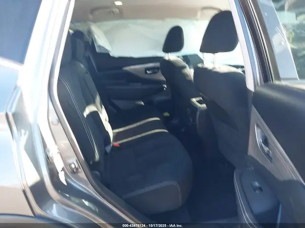 5N1AZ2MH3HN137403 2017 NISSAN MURANO - Image 8