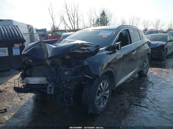 5N1AZ2MH3HN143542 2017 NISSAN MURANO - Image 2