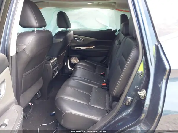 5N1AZ2MH3HN152872 2017 NISSAN MURANO - Image 8