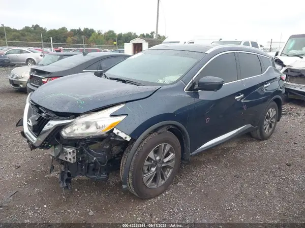 5N1AZ2MH3HN153245 2017 NISSAN MURANO - Image 2