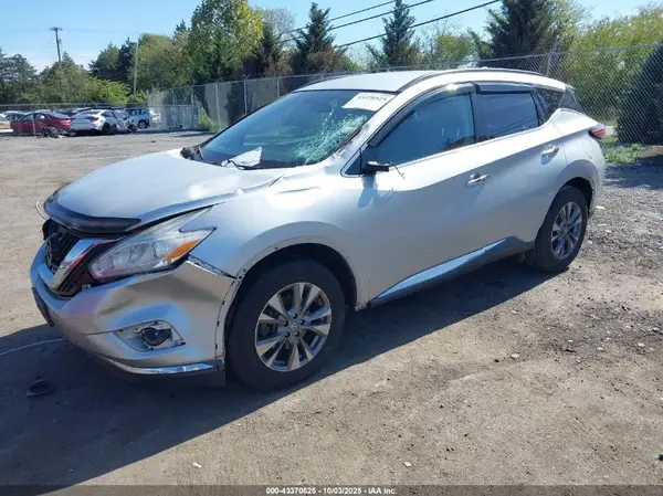 5N1AZ2MH3HN157375 2017 NISSAN MURANO - Image 2
