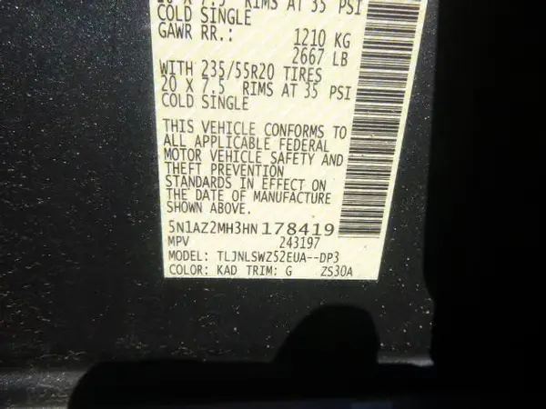 5N1AZ2MH3HN178419 2017 NISSAN MURANO - Image 2