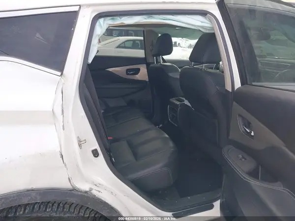 5N1AZ2MH3HN190750 2017 NISSAN MURANO - Image 8