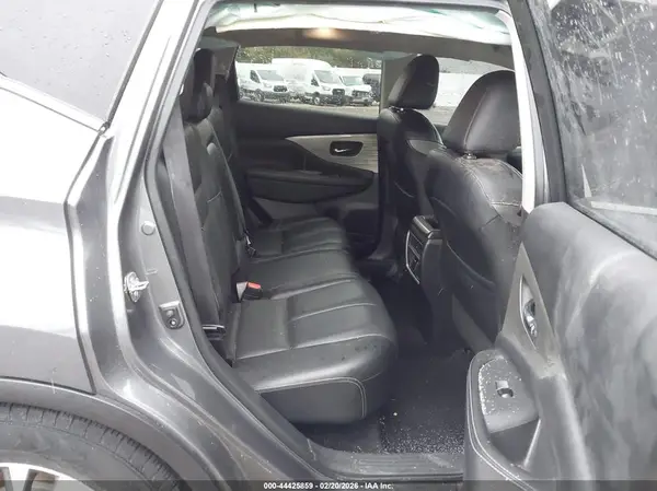 5N1AZ2MH3HN195379 2017 NISSAN MURANO - Image 8