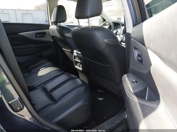 5N1AZ2MH3HN195950 2017 NISSAN MURANO - Image 8