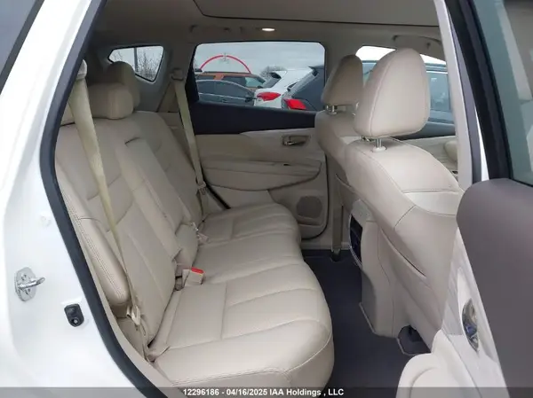 5N1AZ2MH3HN200340 2017 NISSAN MURANO - Image 8