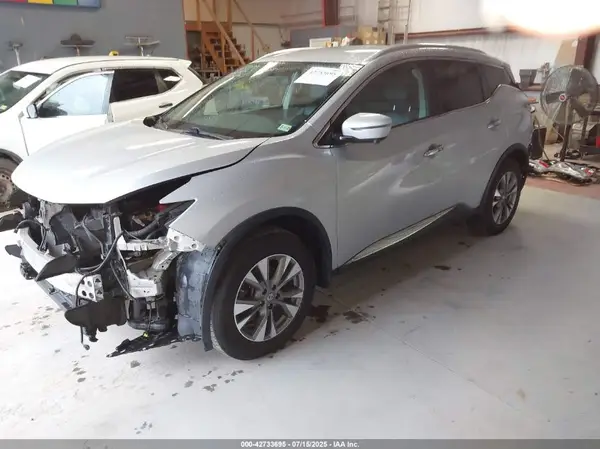 5N1AZ2MH3JN179561 2018 NISSAN MURANO - Image 2