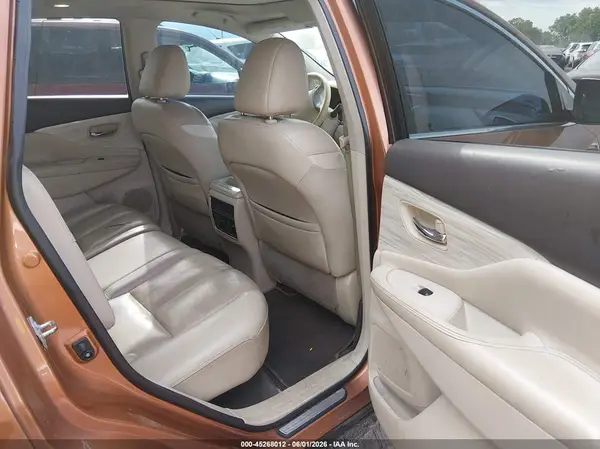 5N1AZ2MH4HN103566 2017 NISSAN MURANO - Image 8