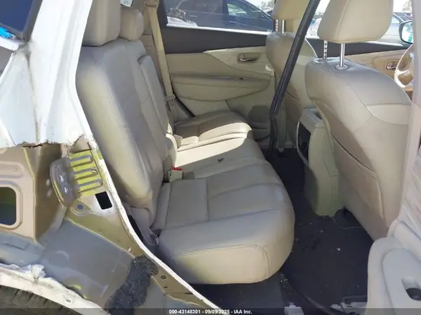5N1AZ2MH4HN106631 2017 NISSAN MURANO - Image 8