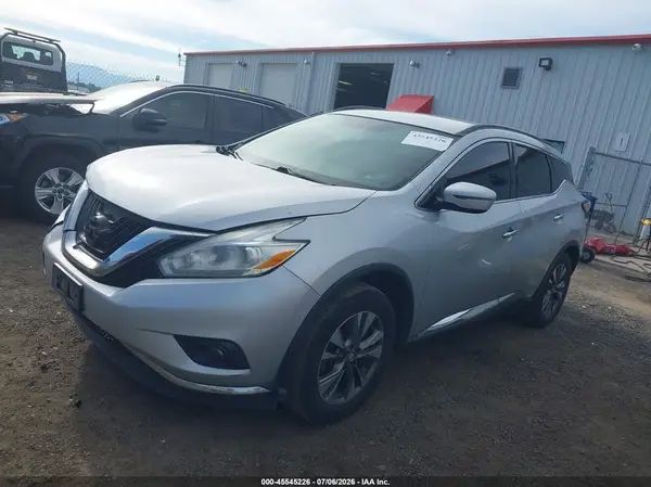 5N1AZ2MH4HN126698 2017 NISSAN MURANO - Image 2