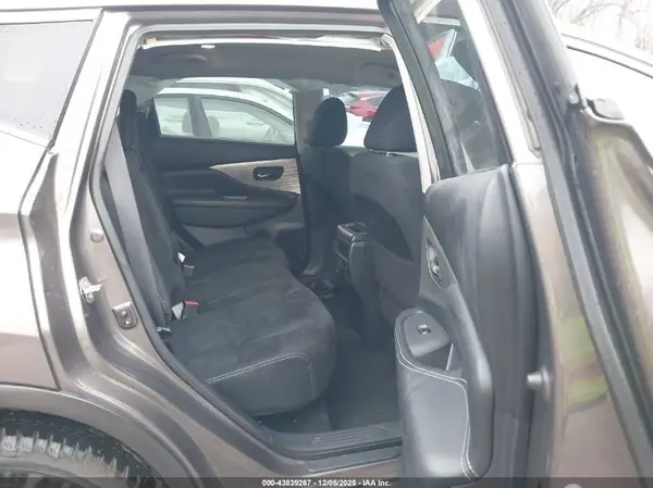 5N1AZ2MH4HN173746 2017 NISSAN MURANO - Image 8