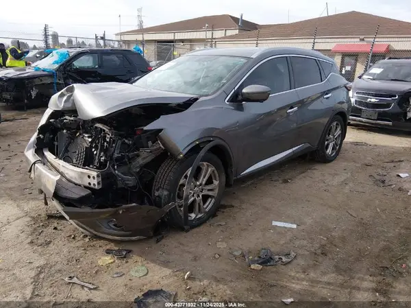 5N1AZ2MH4JN185773 2018 NISSAN MURANO - Image 2