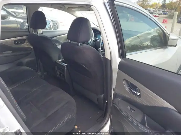 5N1AZ2MH5GN143928 2016 NISSAN MURANO - Image 8