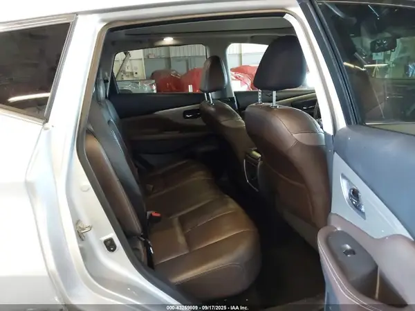 5N1AZ2MH5HN100398 2017 NISSAN MURANO - Image 8