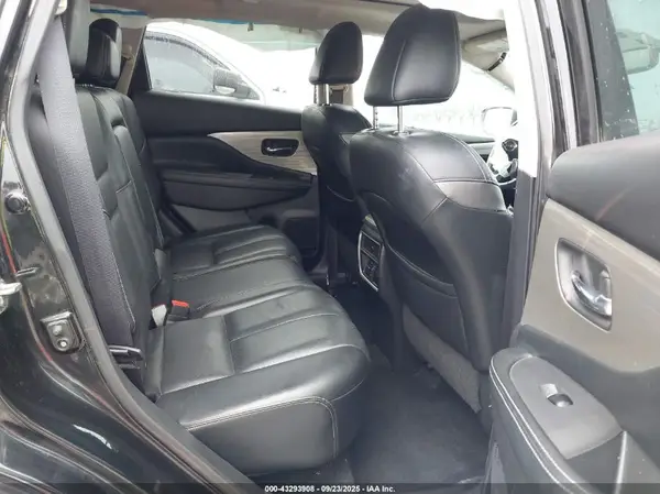 5N1AZ2MH5HN139573 2017 NISSAN MURANO - Image 8