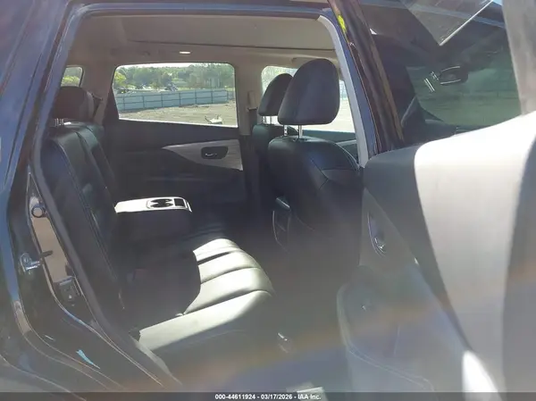 5N1AZ2MH5HN150458 2017 NISSAN MURANO - Image 8