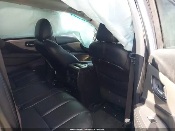 5N1AZ2MH5HN183086 2017 NISSAN MURANO - Image 8