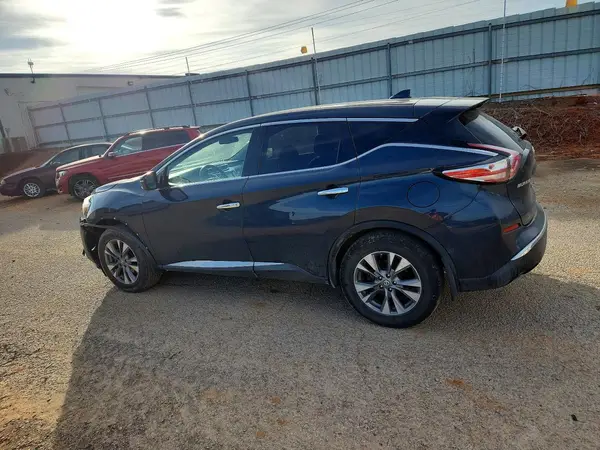 5N1AZ2MH5HN185520 2017 NISSAN MURANO - Image 2