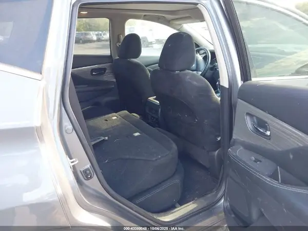 5N1AZ2MH5HN186103 2017 NISSAN MURANO - Image 8