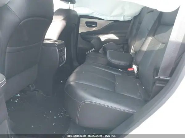 5N1AZ2MH5HN204437 2017 NISSAN MURANO - Image 8