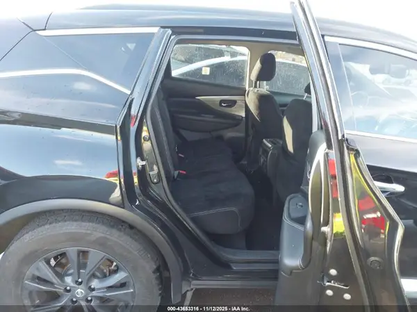 5N1AZ2MH5JN113660 2018 NISSAN MURANO - Image 8